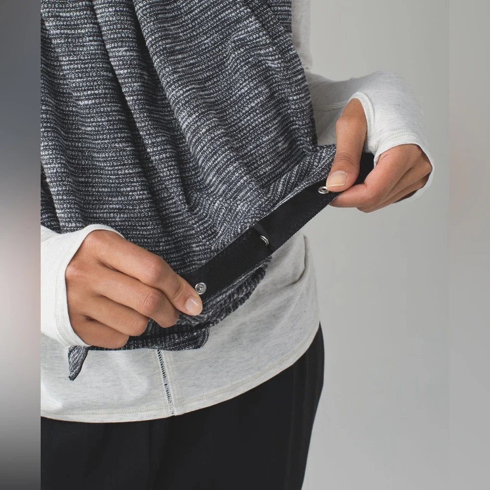 Lululemon Vinyasa Scarf